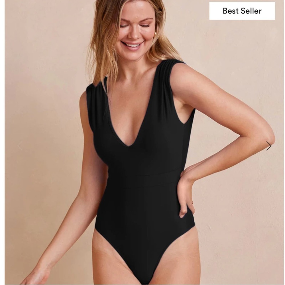 Black SUMMERSALT The Ruched Backflip sea urchin size 4